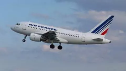 Air France e KLM fanno marcia indietro