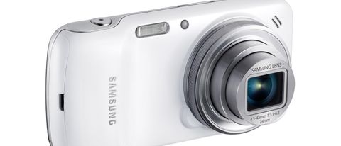 Samsung Galaxy S5 Zoom, online le specifiche