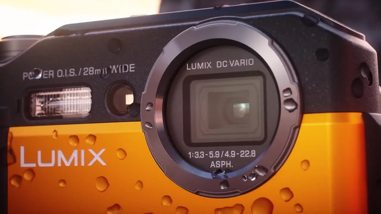 Panasonic Lumix FT7: compatta e resistente
