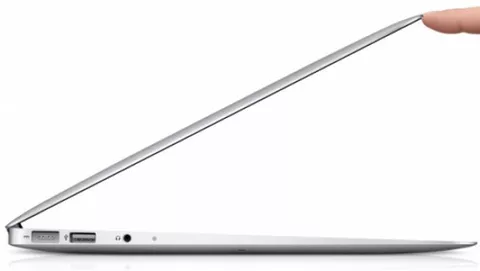 Apple pronta a sfornare MacBook ultra sottili da 15