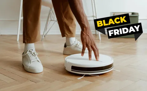 Robot aspirapolvere al Black Friday Amazon: OFFERTE imperdibili