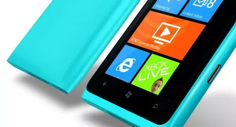 Il Nokia Lumia 900 sbarca negli USA