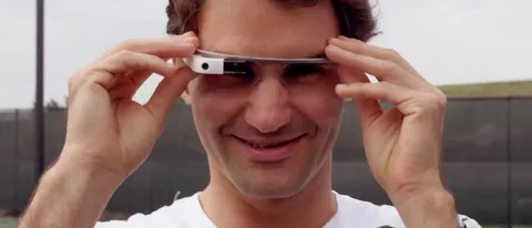 Roger Federer in campo con Google Glass
