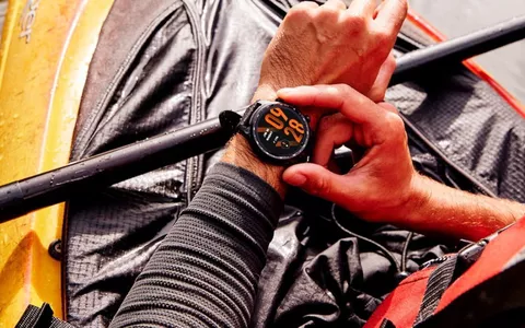 DOPPIO DISPLAY, GPS e POTENZA BRUTA: Ticwatch Pro 3 Ultra a prezzo DISCOUNT