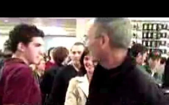 Riviviamo l'apertura dell'Apple Store di 5th avenue