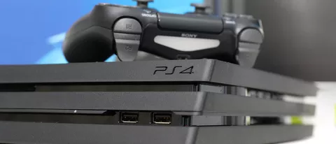 PS4, supporto per hard disk USB e film 3D in VR