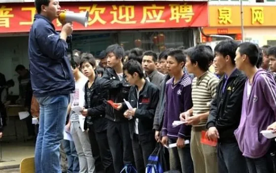 Apple, Foxconn unite per migliorare le condizioni di lavoro in fabbrica