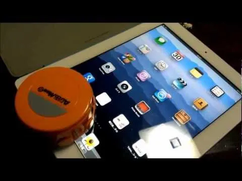 TAKARA　TOMYのAuto Meeを買ってみた。Robot Cleaner for SmartPhone