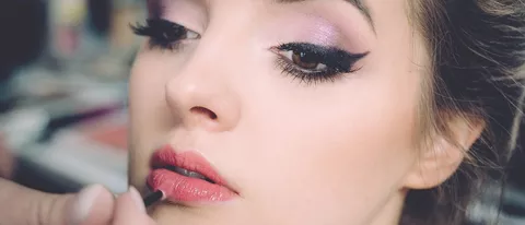 YouTube, sull'app makeup in realtà aumentata