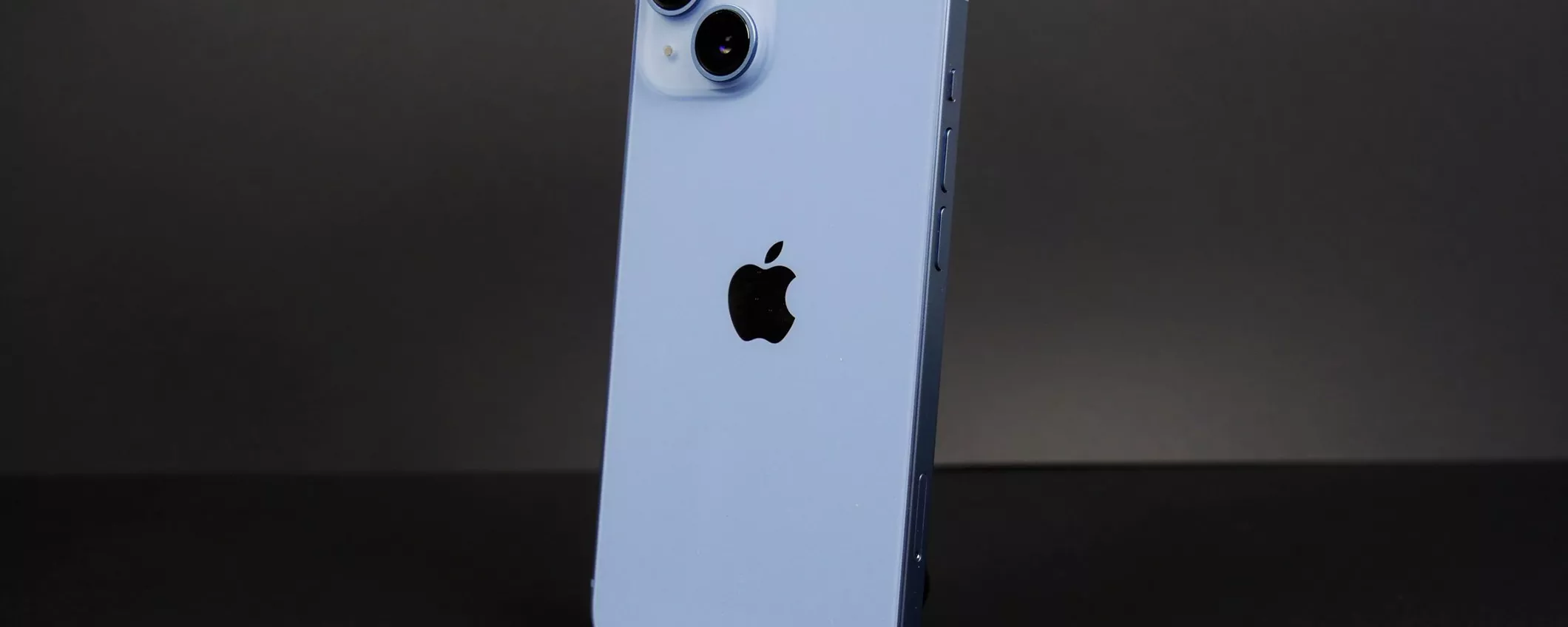 iPhone 14 5G (Azzurro), sconto BOMBA Amazon di 200€ in ATTESA di iPhone 15