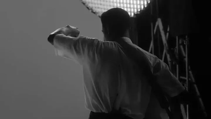 Spot Apple Music - Leon Bridges