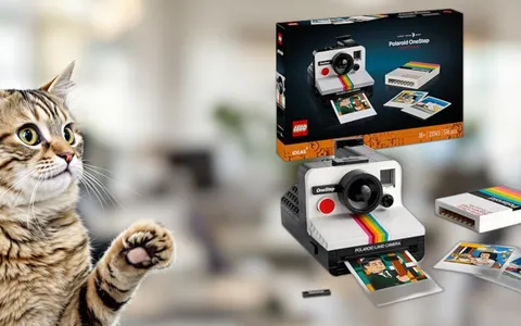 Set LEGO Fotocamera Polaroid: idea regalo SUPER CREATIVA a prezzo speciale