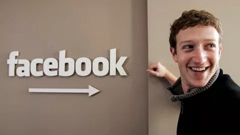 Facebook vicina a Wall Street