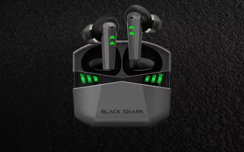 Auricolari wireless Black Shark con LED: minimo storico sconto 24%