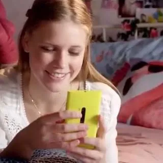 Nokia prepara Lumia 625, grande ed economico