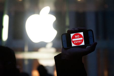 Non solo San Bernardino: dal Governo USA richieste continue di sblocco ad Apple e Google