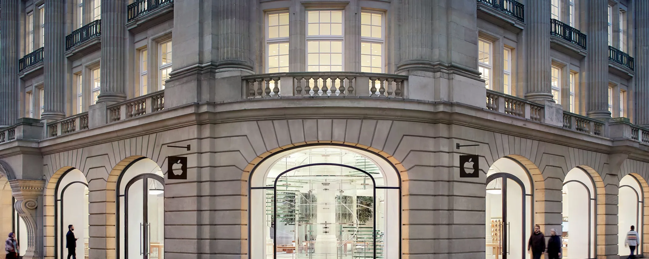 Rapina in un Apple Store di Amsterdam: liberati gli ostaggi