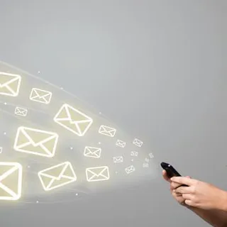 Garante: niente spam al telefono o sul web