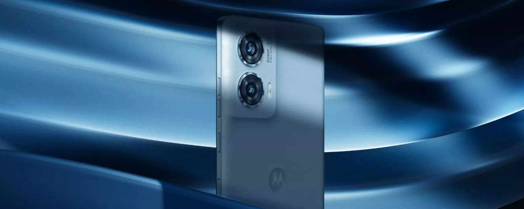 Motorola edge 50 Fusion è disponibile: ecco quanto costa e tutte le specifiche