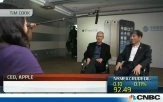 Per l'iPhone in Cina, Tim Cook si fa anche intervistare in TV