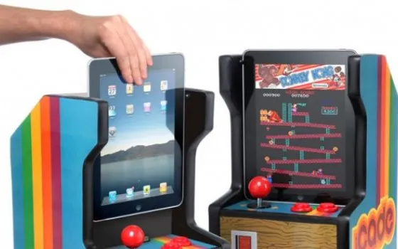 iCade, l'accessorio che trasforma iPad in una sala giochi (Aggiornato)