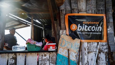 El Salvador legalizza i bitcoin, è la prima Nazione al mondo