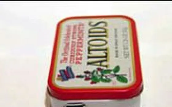 iPod Altoids battery