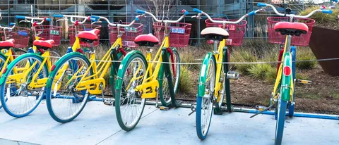 Mountain View: le bici di Google gettate nel fiume