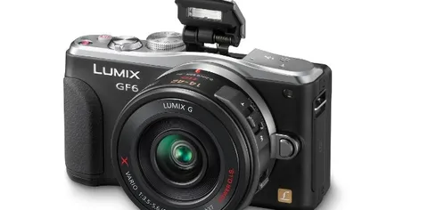 Panasonic annuncia la Lumix GF6, con NFC e Wi-Fi