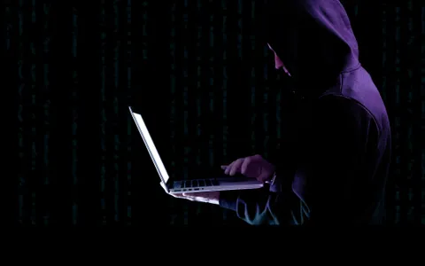 La tua e-mail è nel dark web? Ecco cosa fare