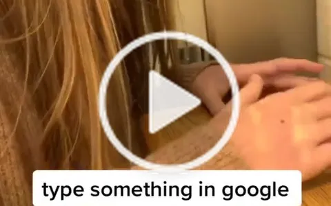 Copiare in Classe con AirPods