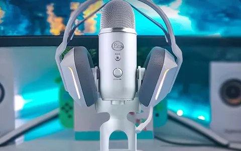 Microfono Blue Yeti professionale per registrazione e streaming in offerta