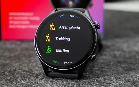 Lo smartwatch DEL MOMENTO a MENO DI 100 EURO: corri su Amazon