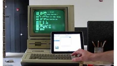 La magia di un giovane iPad fa rivivere un vecchio Apple IIe