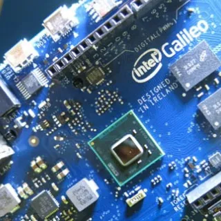 Intel entra nella community Arduino con Galileo