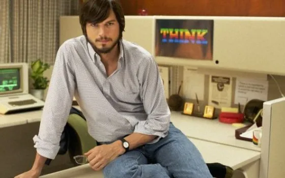 jOBS: prima foto ufficiale di Ashton Kutcher, il film sarà al Sundance Film Festival