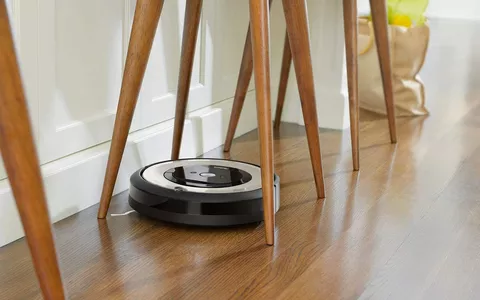 iRobot Roomba e5154, una BELVA per le pulizie domestiche col 50% di sconto