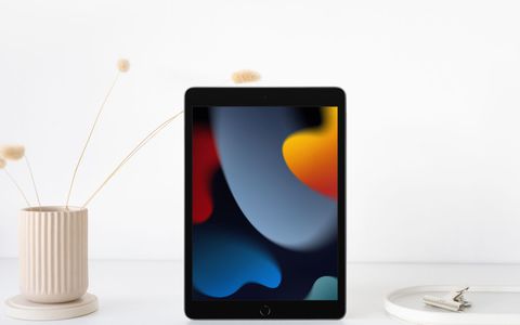 iPad 9, offerta imperdibile: sconto vertiginoso per il miglior tablet Apple
