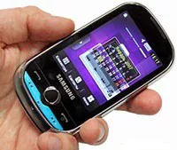 Samsung Beat M3710, il Corby con il game store
