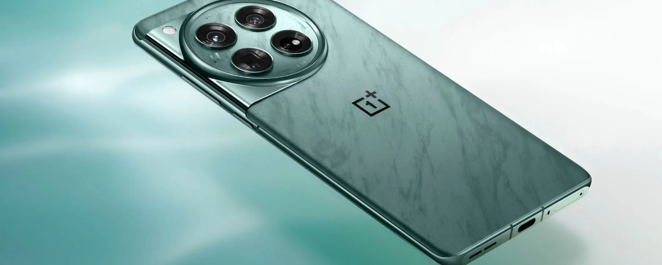 OnePlus 12, 12R e Buds 3 annunciati ufficialmente: caratteristiche e prezzi