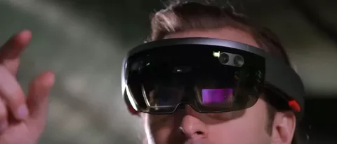 HoloLens, Nadella difende l'accordo con l'esercito