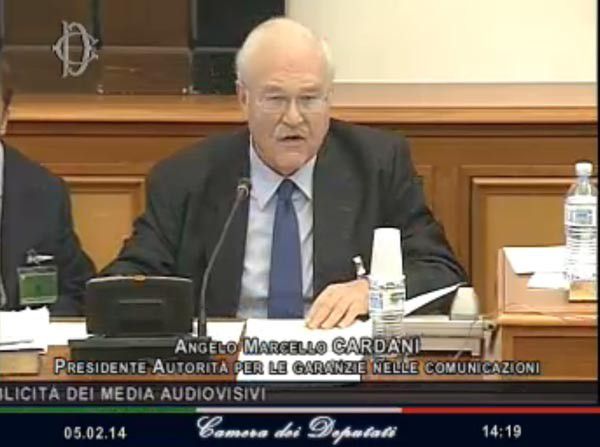 Angelo Cardani, presidente Agcom, ieri davanti alle commissioni Cultura e Trasporti della Camera.