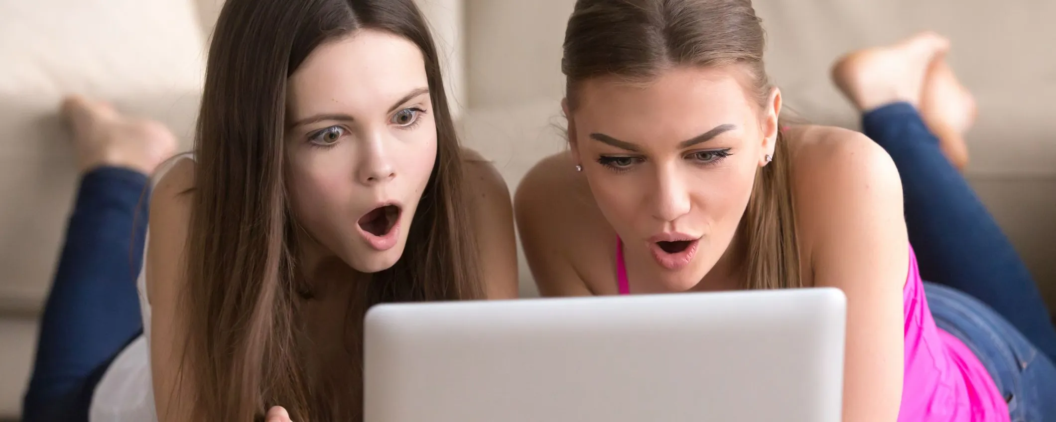 Siti porno, dal 12 novembre scatta il blocco in Italia: accesso solo con verifica età