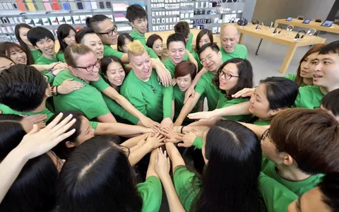 Earth Day, gli store Apple tornano “verdi” per la giornata mondiale della terra