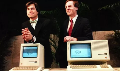 Steve Jobs pensava al mercato della telefonia già nel 1984