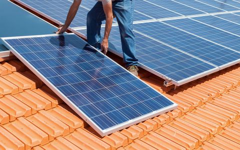 Kit fotovoltaici: 3 genialate che su Amazon compri a meno di 200€