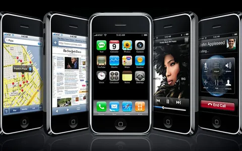 Buon Compleanno iPhone: 15 anni fa il debutto