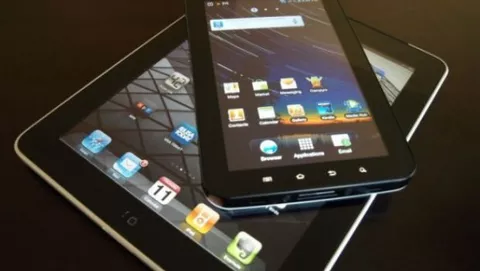 Galaxy Tab 7.7 fuori dal mercato in Europa, il 10.1N è salvo