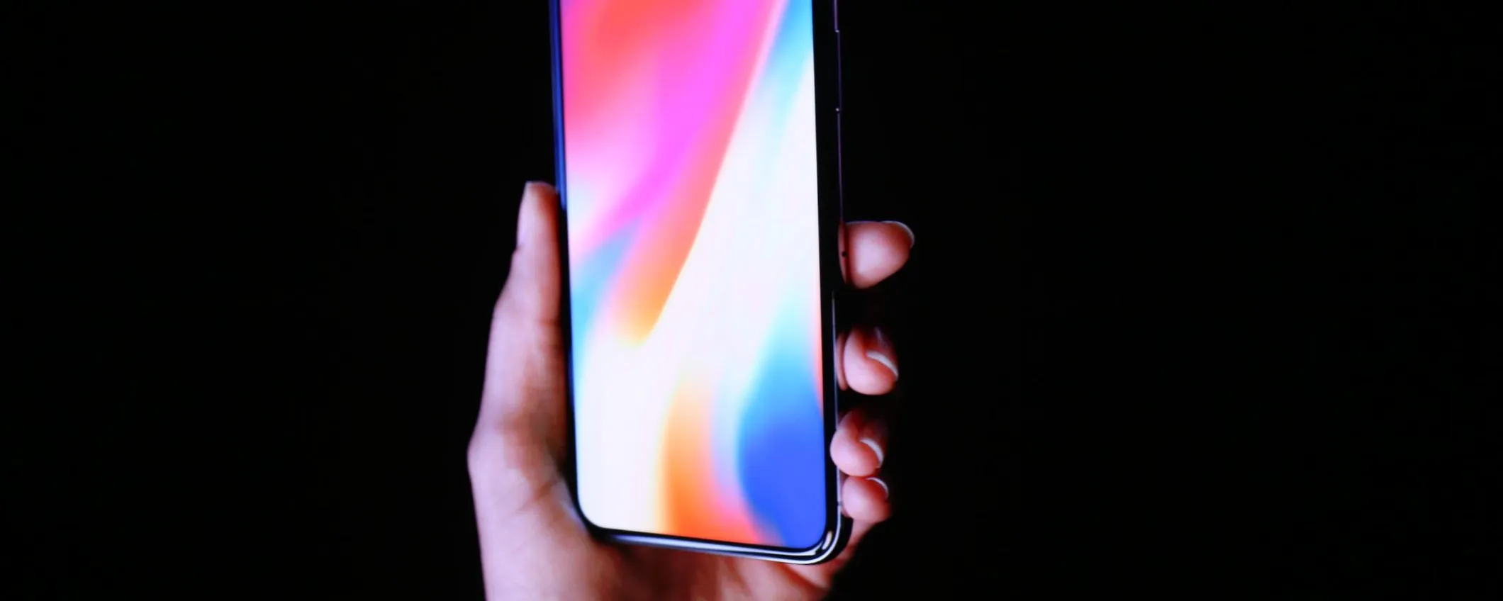 iPhone X, prime scorte in arrivo: solo 46.500 pezzi