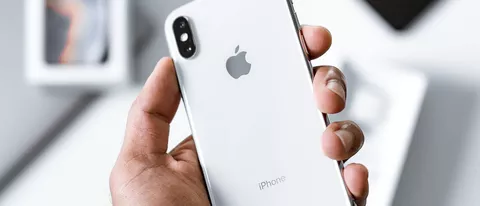 Tim Cook promette: presto calo dei prezzi iPhone